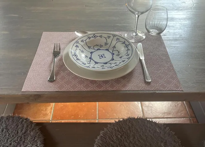 Spacious Near Apartment *